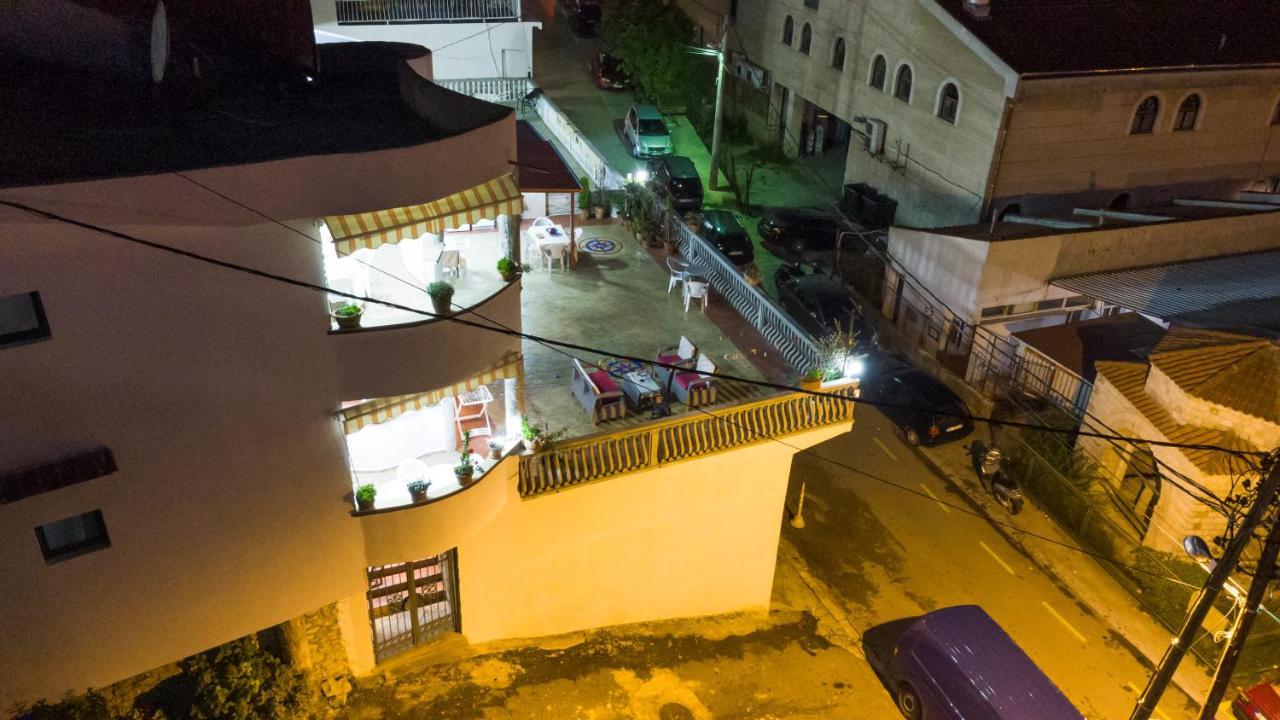Apartments Ishmi In Center Of Ulcinj Buitenkant foto