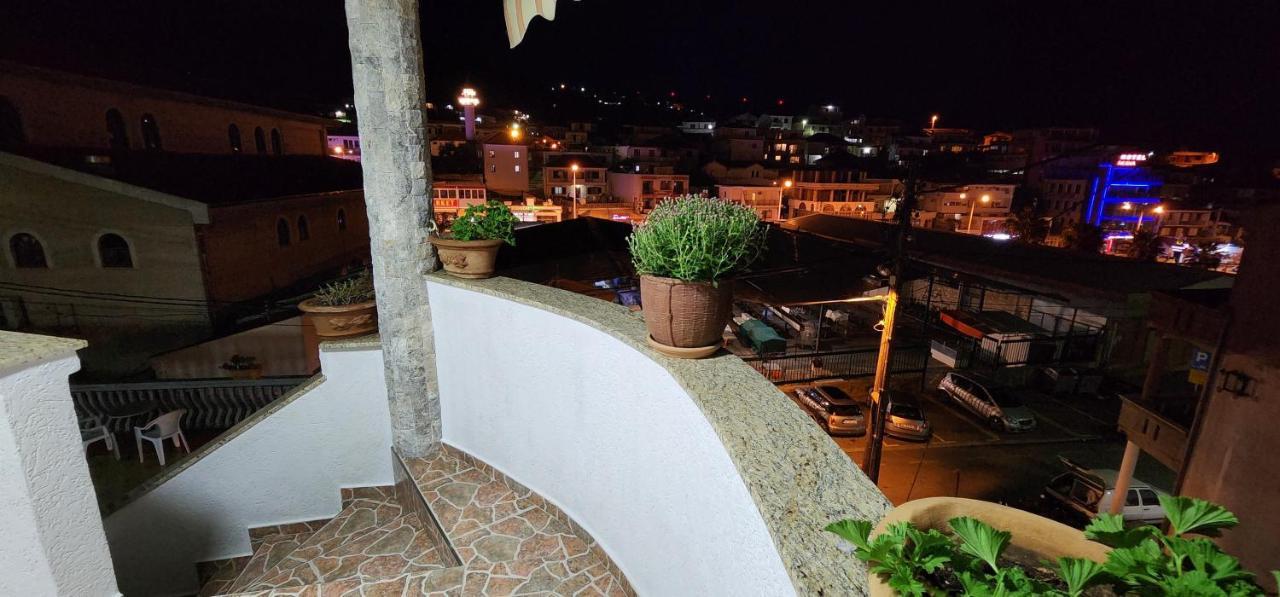 Apartments Ishmi In Center Of Ulcinj Kamer foto