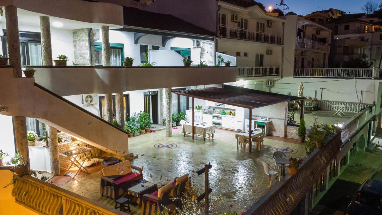 Apartments Ishmi In Center Of Ulcinj Buitenkant foto