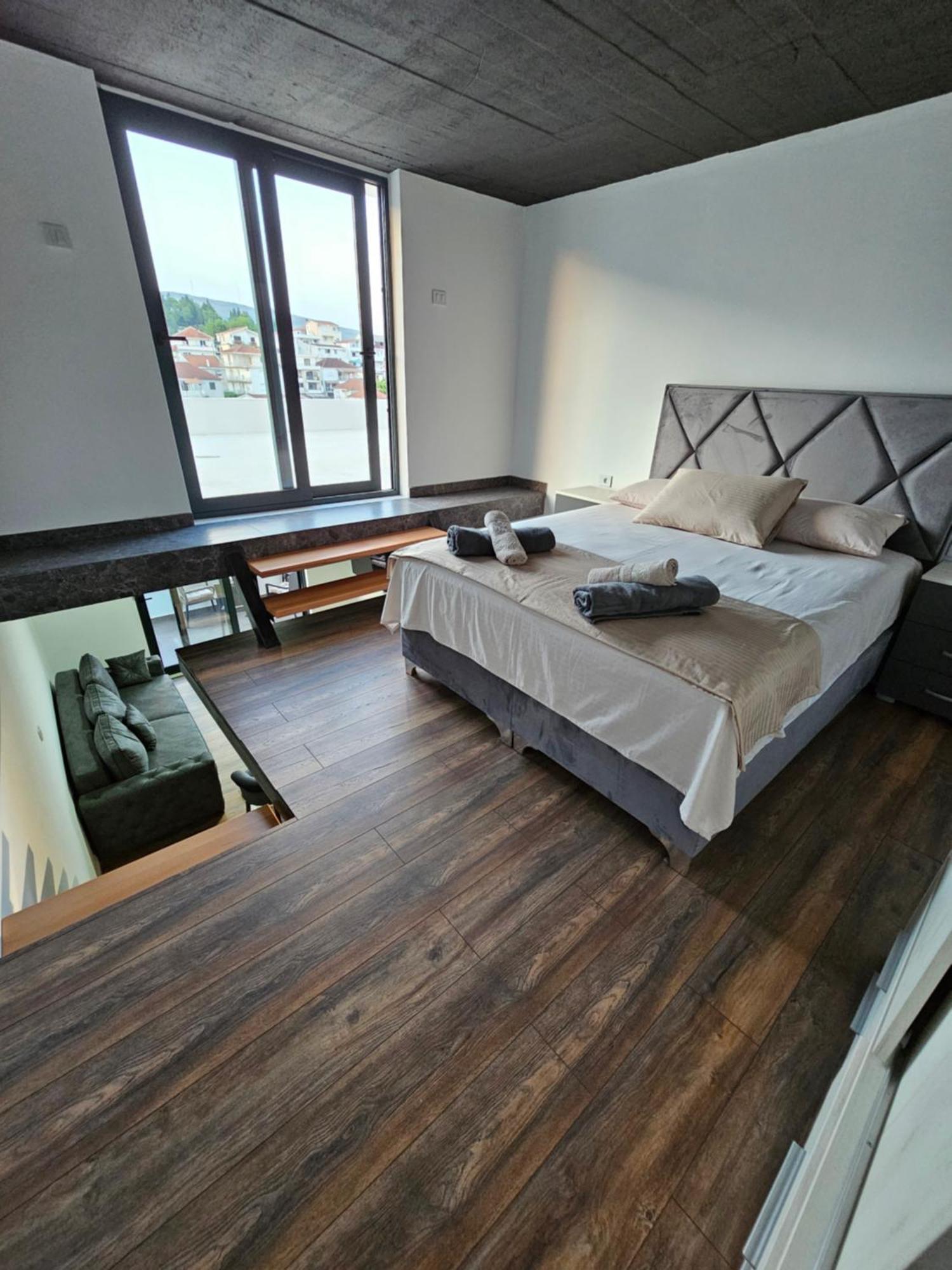 Apartments Ishmi In Center Of Ulcinj Buitenkant foto